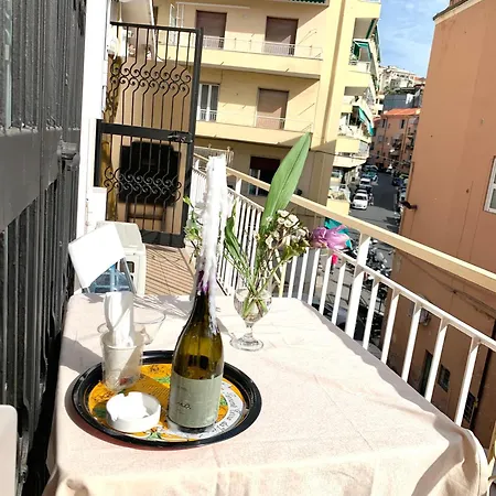Casa Girasole 1 Apartman San Remo