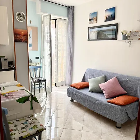 Appartamento Casa Girasole 1 *